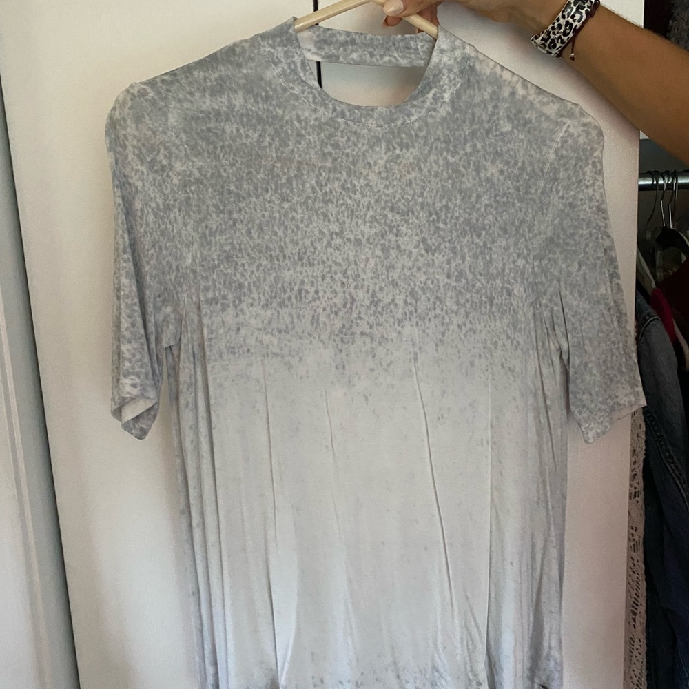 American eagle shirt light blue fade